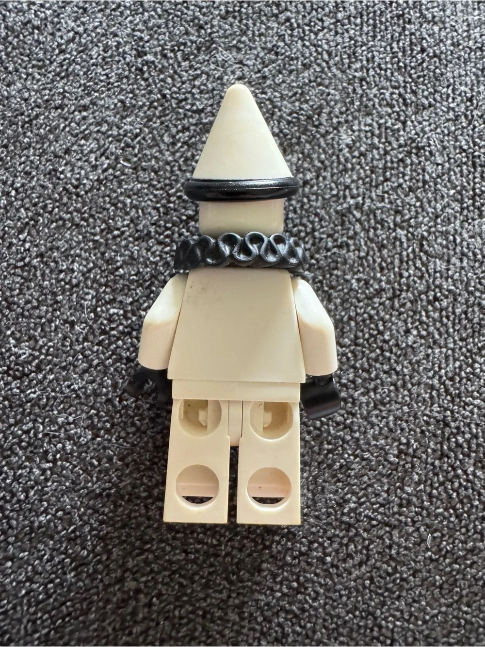 LEGO Series 10 Collectible Minifigure Series 10 Sad Clown 71001